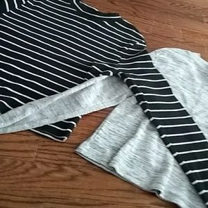Two long sleeves crop tops